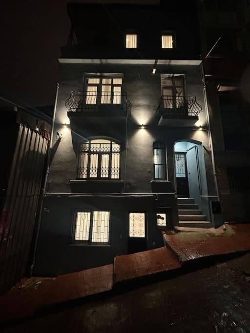 Yeni , Merkezi , Galata'da #2